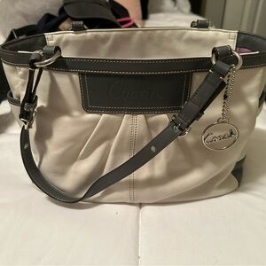 Coach Black and Cream Shoulder Bag